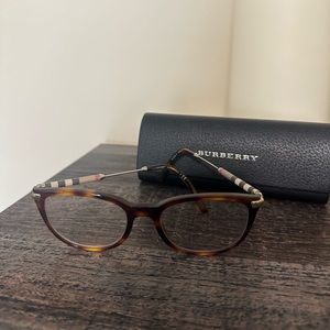 Burberry glasses, tortoise and plaid